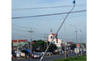 Trụ đèn kêu cứu!