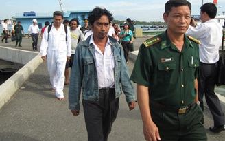 Cảnh sát biển Việt Nam bắt 11 hải tặc