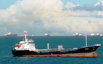 Cứu 9 thuyền viên nước ngoài bị cướp biển tấn công