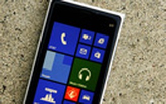 Nokia vá lỗi hao pin cho Lumia 920 và 820