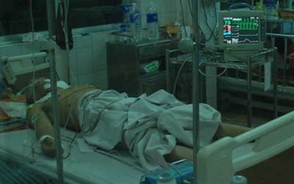 Cãi nhau, bị chém đứt cổ
