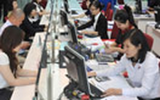 Hạ lãi suất, ngân hàng hưởng lợi