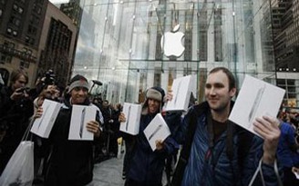 Apple “trúng mánh” 18.000 chiếc iPad 2?