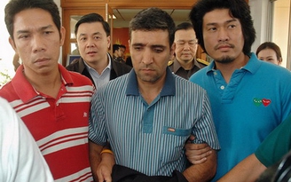 Thái Lan truy lùng nghi can đánh bom mới