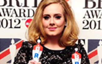Adele thắng hai giải tại BRIT Awards 2012