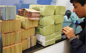 Ngân hàng Nhà nước yêu cầu 5 ngân hàng hạ lãi suất cho vay