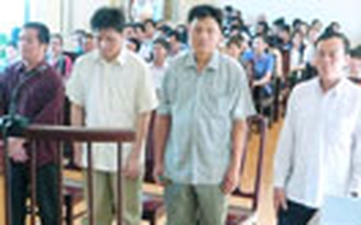 Nguyên Chánh văn phòng UBND tỉnh Bạc Liêu lãnh án 3 năm tù