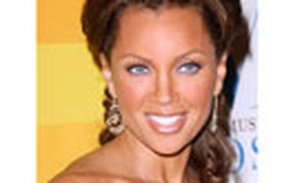 Vanessa Williams hé lộ tuổi thơ dữ dội