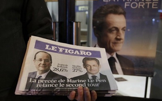 Bầu cử tổng thống Pháp: Hollande, Sarkozy vào vòng 2
