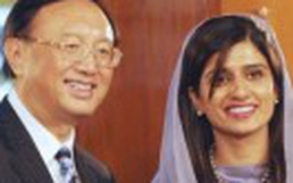 Ngoại trưởng Trung Quốc “xem thường” Tổng thống Pakistan?