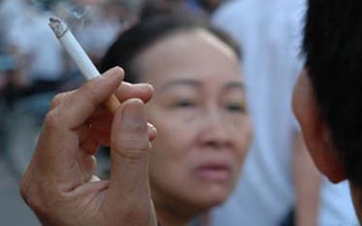 Bệnh phổi “tấn công” phụ nữ