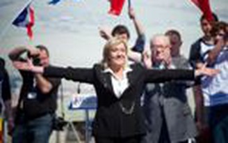 Bà Le Pen tuyên bố "sẽ bỏ phiếu trắng"