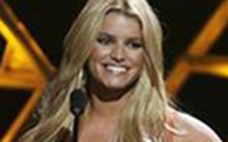 800.000 USD cho ảnh con đầu lòng của Jessica Simpson