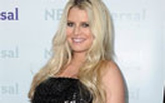 Jessica Simpson sinh con gái đầu lòng