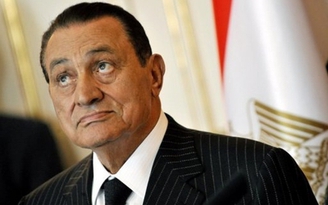 Cựu tổng thống Ai Cập đang bị hôn mê