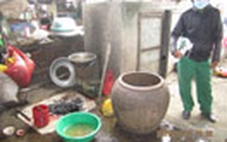 Bó tay với giết mổ lậu gia cầm?