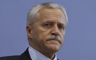 Giám đốc Cục tình báo nội địa Đức từ chức vì bê bối
