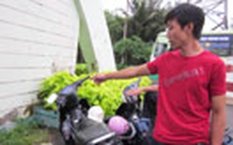 Mất xe máy... vì trú mưa