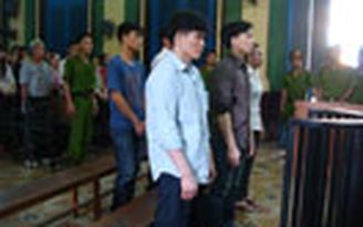 Nẹt pô, đánh võng, 1 người chết, 4 người lãnh án