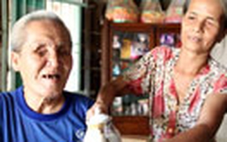 Đi tìm ánh sáng - Kỳ 2: Bốn bàn tay, một con mắt