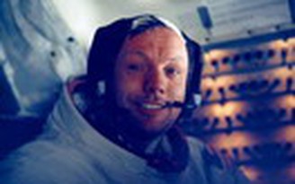 Neil Armstrong: Một bước nhảy vọt của nhân loại