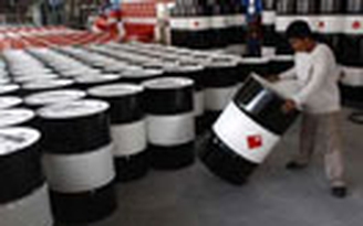 Giá dầu Brent áp sát mốc 117 USD/thùng