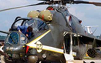 Trực thăng Mi-35 đâm vào núi, 4 người chết