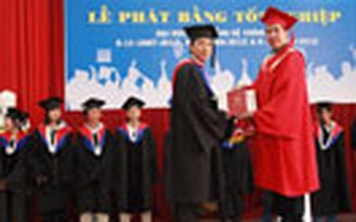 Sinh viên Duy Tân nhận Giải thưởng của Tổng Giám đốc IBM Việt Nam