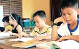 Gieo chữ ở Trường Sa