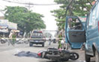 Mở cửa ô tô, 1 người chết