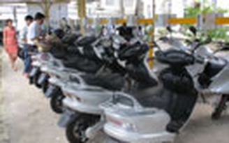 Xe máy điện: Sạch, tiết kiệm
