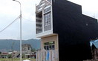 Chủ đầu tư nợ sổ đỏ cam kết trả lãi cho khách hàng