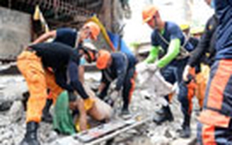 Đảo du lịch Philippines tan hoang do động đất