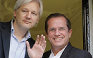 Ecuador gây áp lực với Anh về vụ ông Assange
