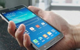Samsung công bố smartphone màn hình cong