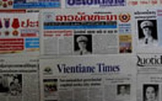 Báo chí Lào đưa tin tướng Võ Nguyên Giáp qua đời