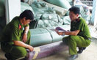 Vận chuyển hàng nhập lậu