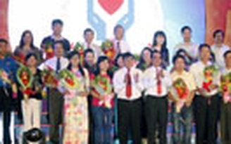 “Vòng tay nhân ái” với những mảnh đời bất hạnh