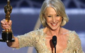 Helen Mirren nhận giải thưởng cho vai diễn Nữ hoàng Anh