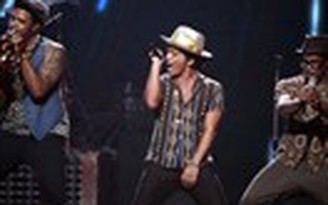 Bruno Mars được Billboard vinh danh 'Nghệ sĩ của năm'