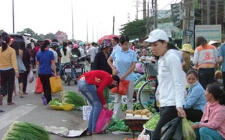 Thưởng tết cho công nhân: Bình quân từ 3,2 - 4,7 triệu đồng/người