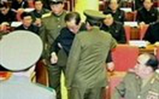 Triều Tiên liên tiếp triệu hồi quan chức ngoại giao