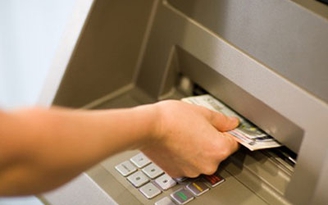 'Đục khoét' máy ATM tại châu Âu