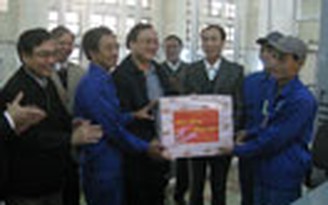 Phó Thủ tướng Hoàng Trung Hải thăm và làm việc tại Nam Định