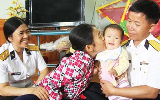 Tết gia đình Việt: Những gia đình lính biển