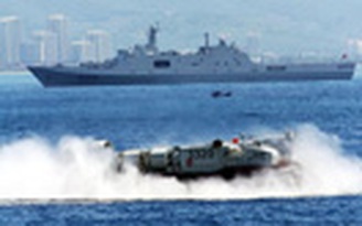 Tàu chiến Trung Quốc tiến sát Malaysia