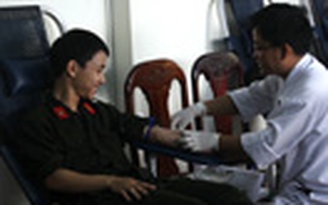 Công an Quảng Trị hiến máu nhân đạo