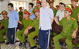 Xét xử gia đình sản xuất ma túy