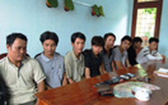 “Ổ xóc đĩa” trong quán cơm