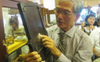 Ngắm bộ sưu tập cổ vật phục vụ thú vui người xưa tại Huế